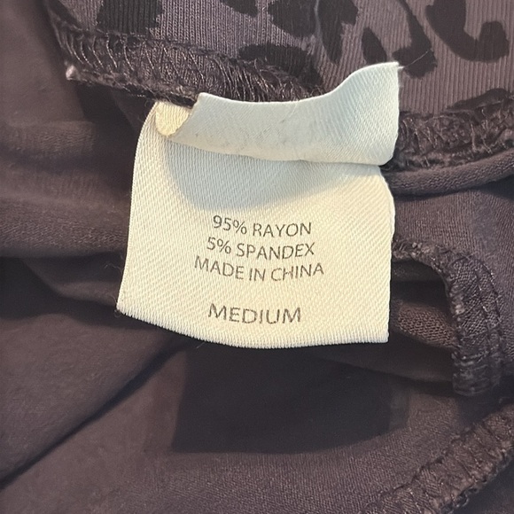 Soma Black Leopard Print Leggings Size M - Picture 8 of 9